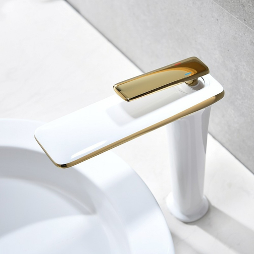 [SMK005] Baterie lavoar Pure Simplicity, design modern, din alama, medie, alb